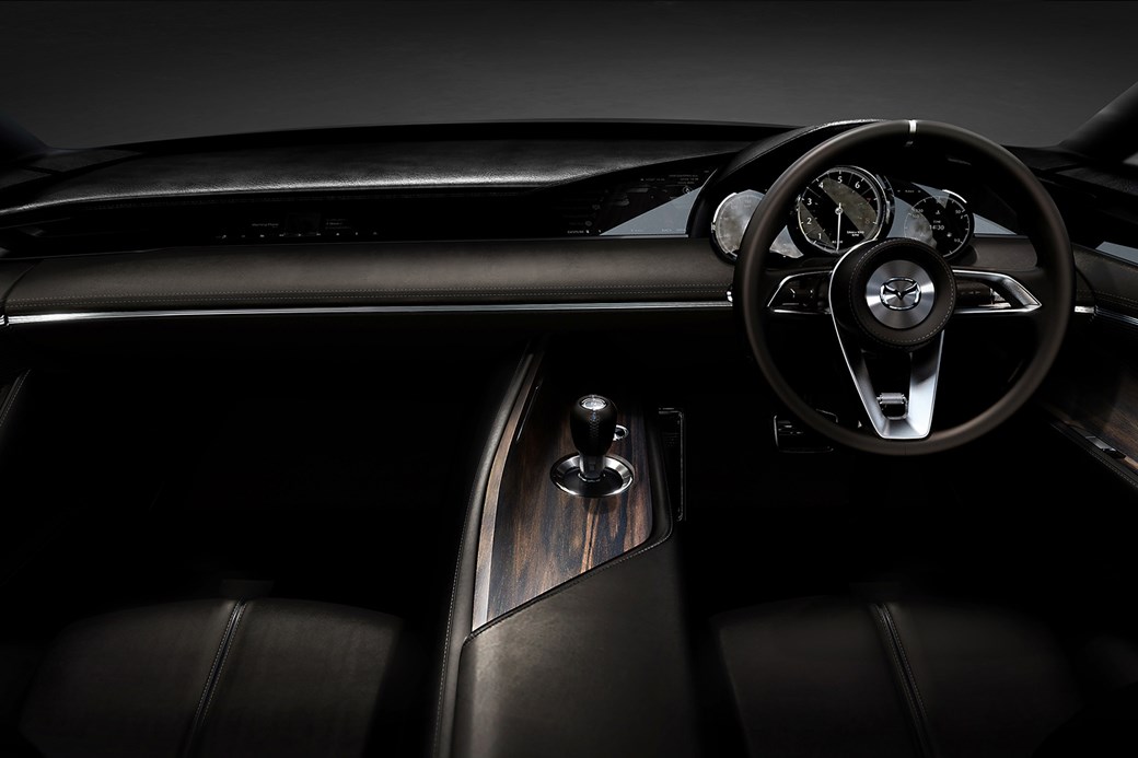 mazda_vision_coupe_interior